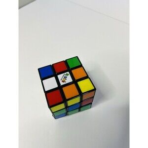 Rubik's Cube the Original 3x3 Rubiks Cube Toy Puzzle Spin Master Games Ages 8+